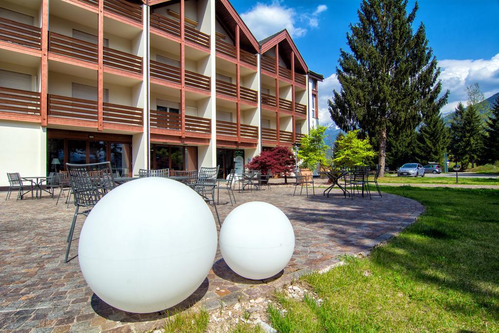 Al Ponte Garni Hotel Pergine Valsugana Exterior foto